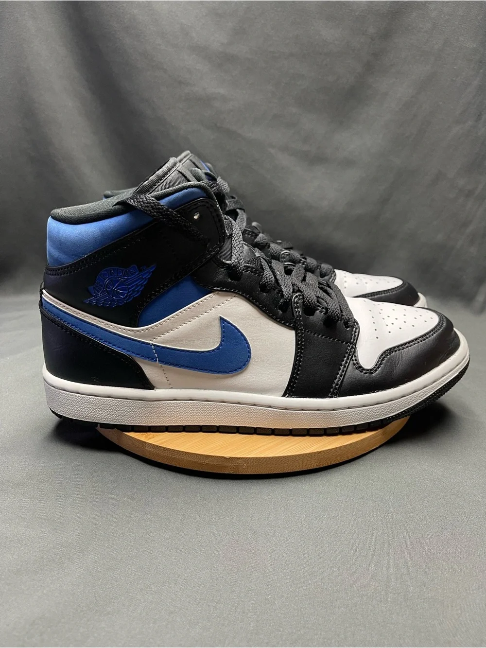 Men’s Jordan 1 Mid Racer Blue Size - Size 8.5M